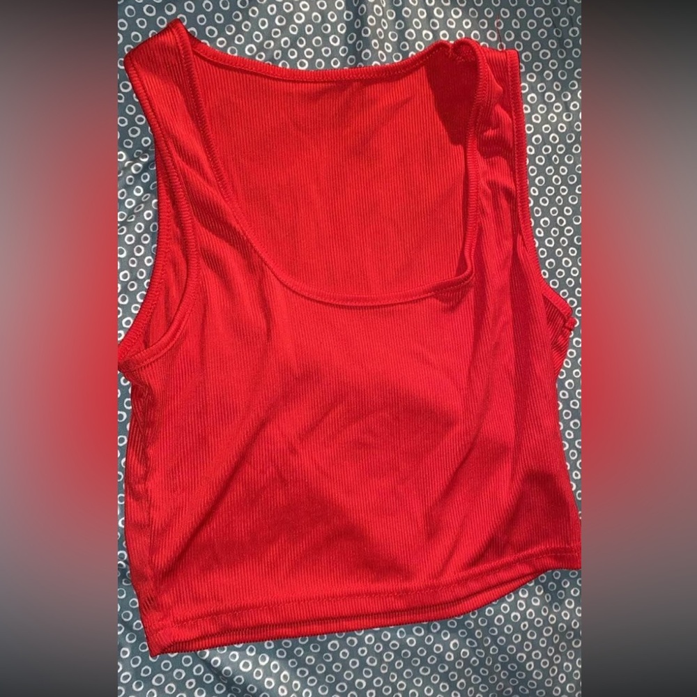 Red Sleeveless Women's Crop Top